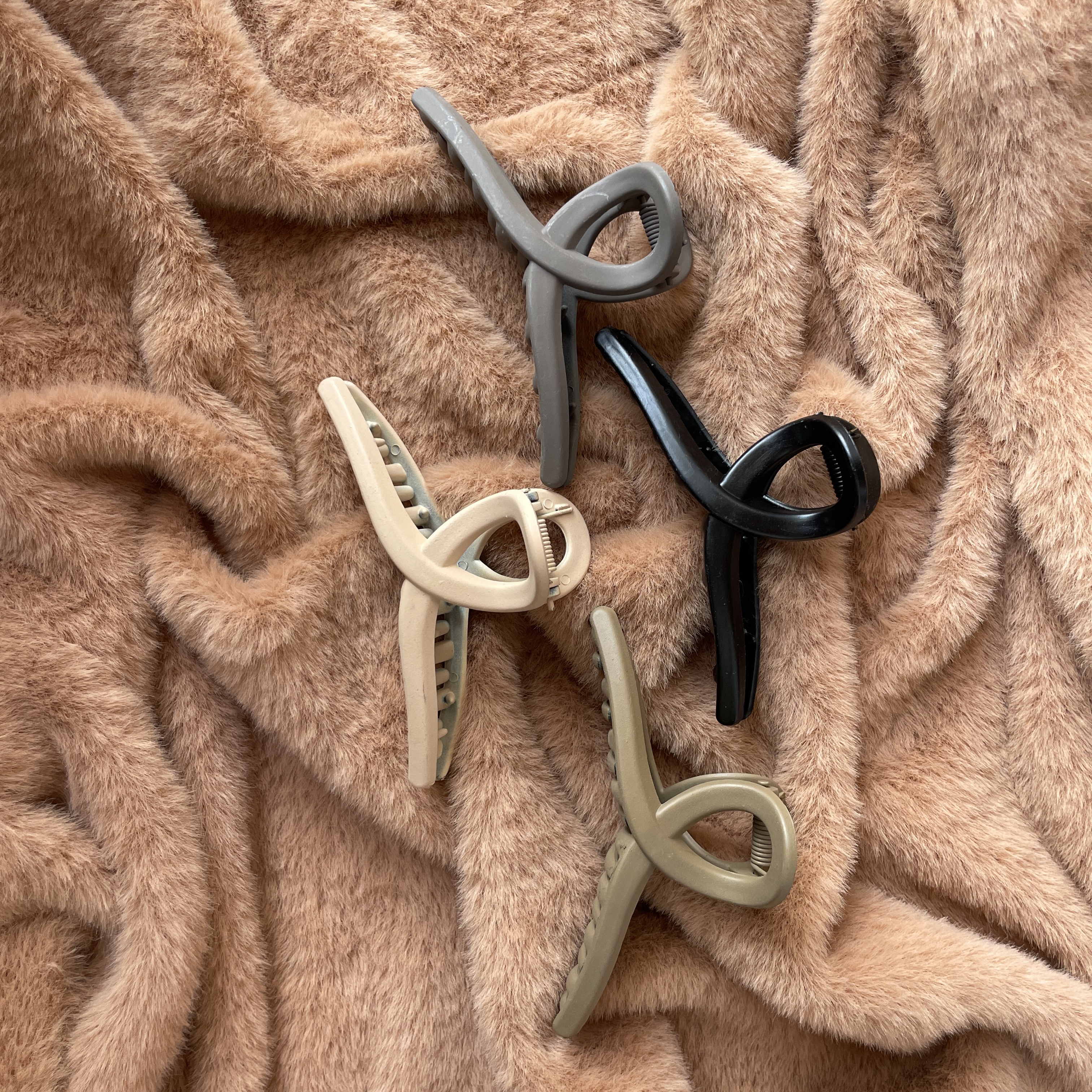 Loop Claw Clip